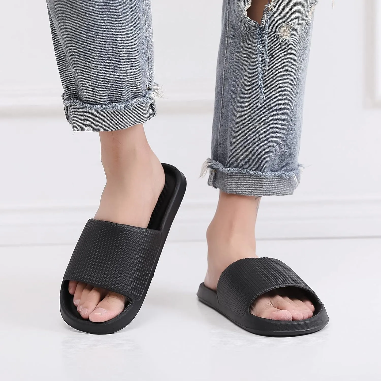Bathroom Slippers Men Womens Slides Mens Slippers Shower Shoes Women Pool Travel Drainage Hole