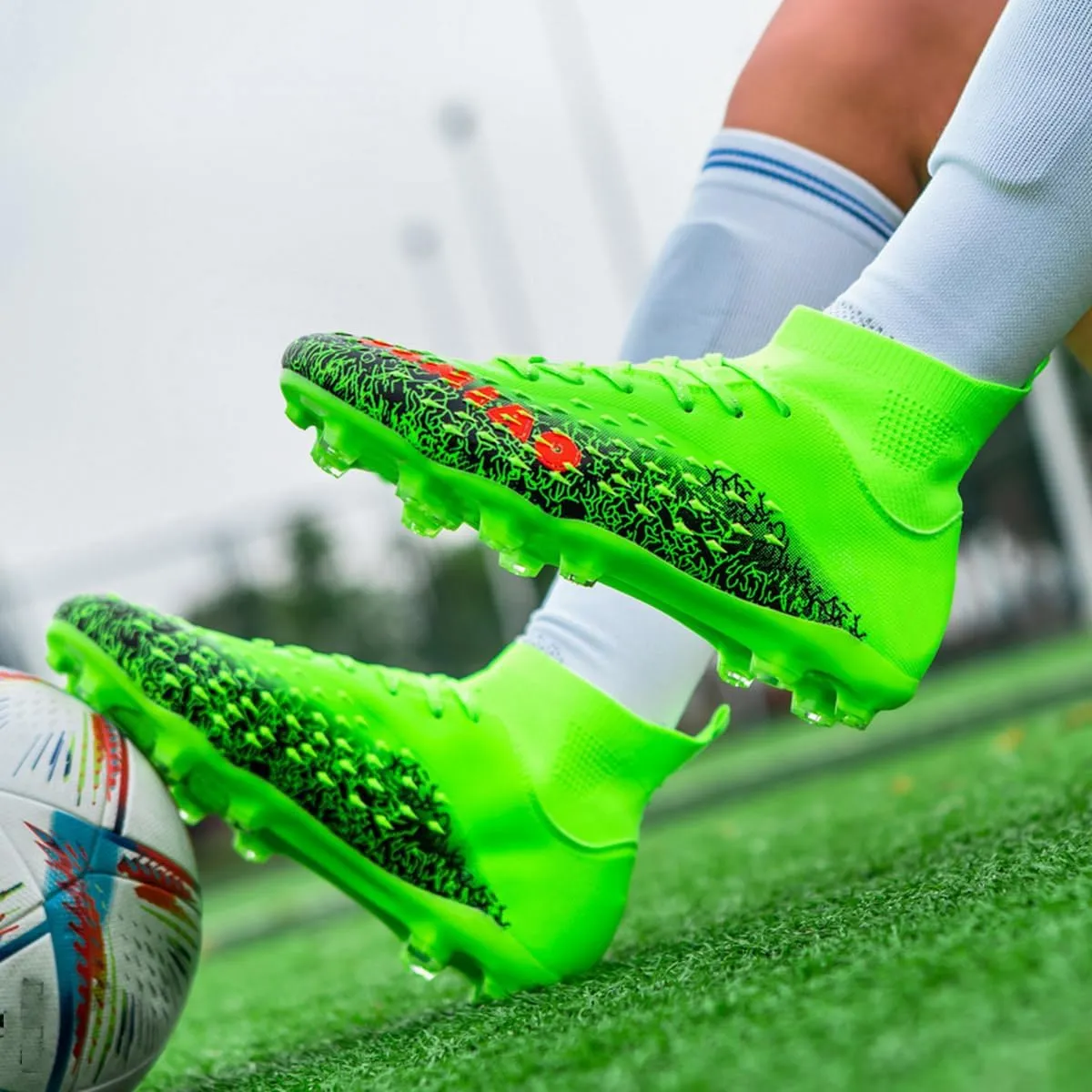 DHOVOR Boys Football Cleats High-Tops Football Shoes for Kids Soccer Cleats Professional Athletic Training Soccer Shoes