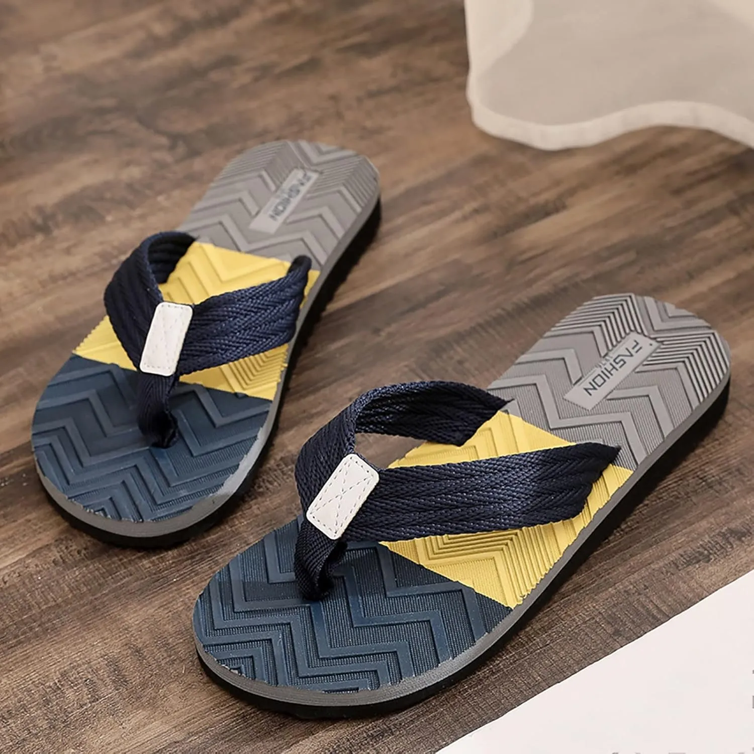 Men Classical Comfortable Flip Flop Fashion Sandals Slide Sandals Beach Slippers Men's Flip Flops Size 9 Leather