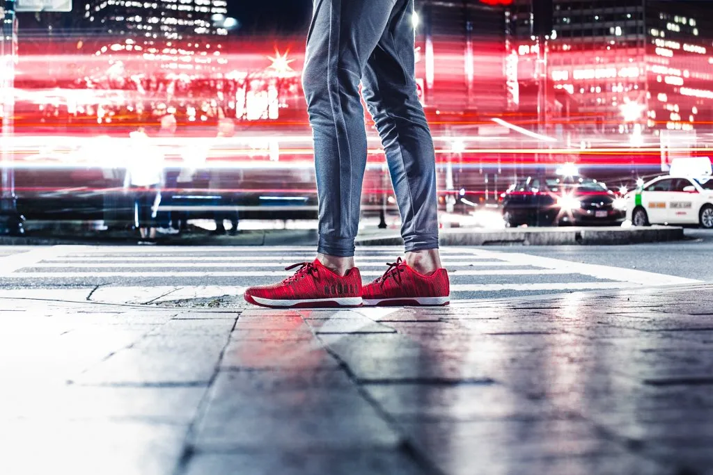 RED LINEAR TRAINER (MEN'S)