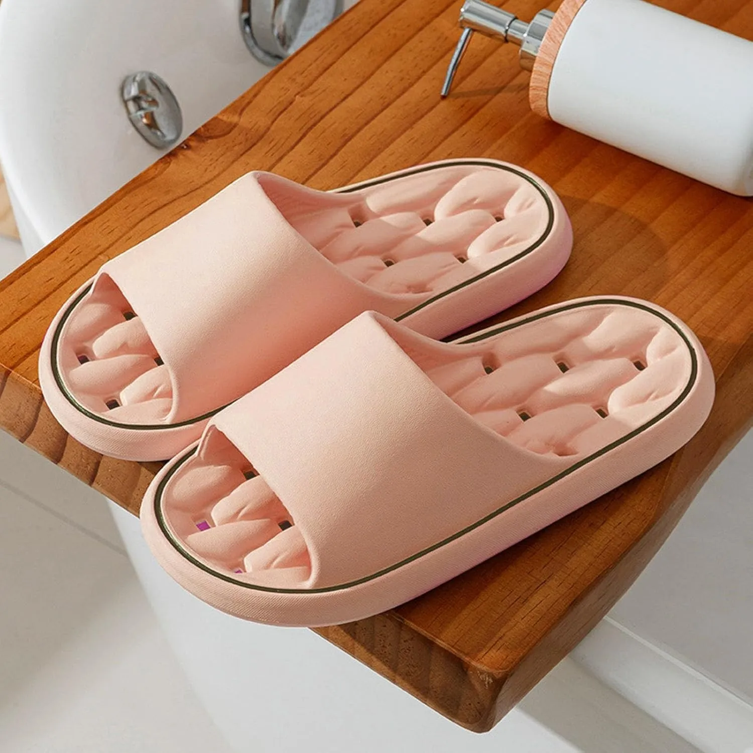 Same Couple Bathroom for Men and Women Leaking Water Soft Bottom Comfortable Bathing at Womens Slippers