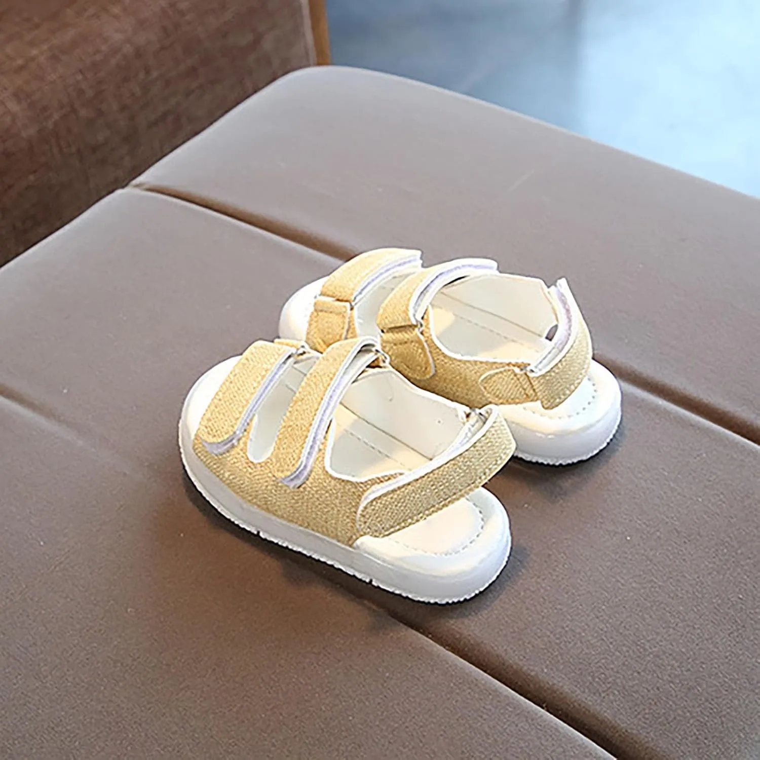 Toddler Girls Light Up Sandals, Slip On Non Slip Adjustable Strap Open Toe Beach Water Shoes, Kids Luminous Sandals